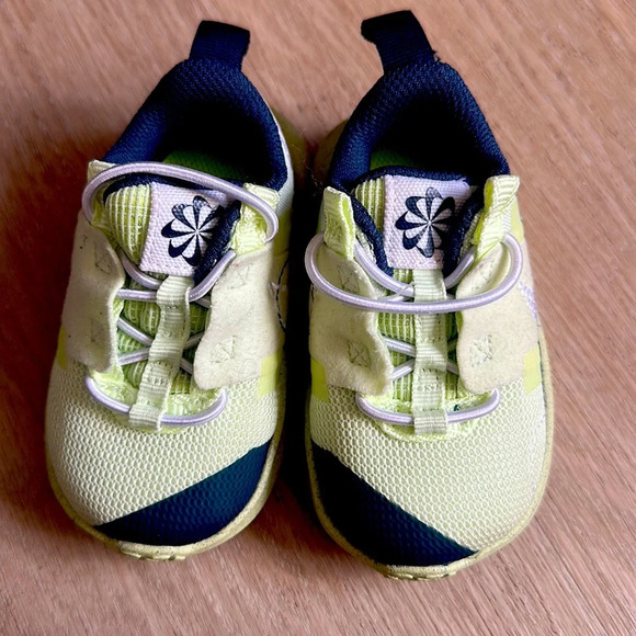 🌼Nike crater impact toddler size 4c - Picture 2 of 4